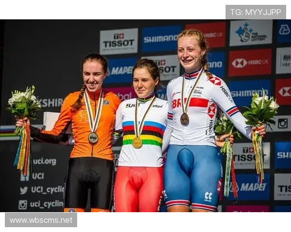 全面解读三秒规则在国际比赛与中国联赛中的差异及应用判罚