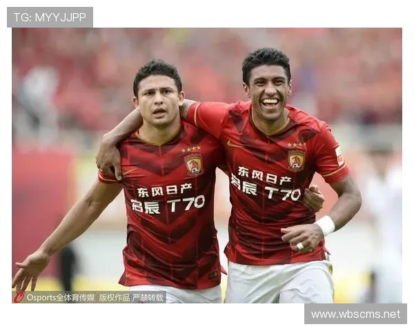 保利尼奥前插撕开防线效率提升，禁区接管能力胜过上赛季回撤角色